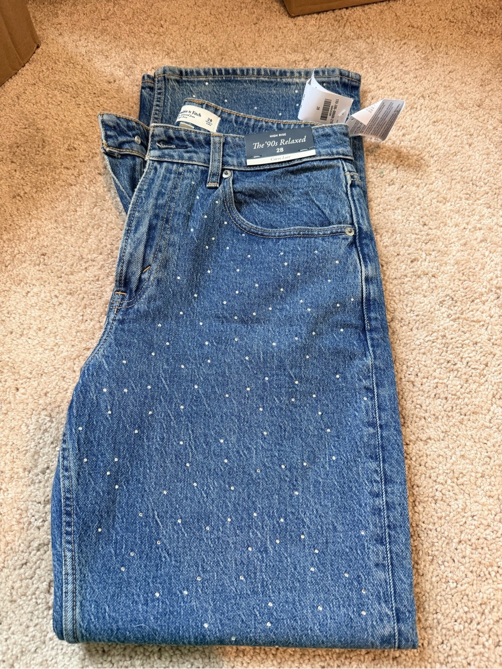 NWT Abercrombie Jeans size 28